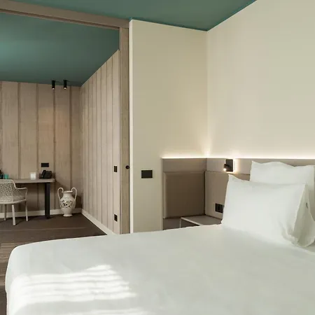 Wanderlust - & - & - Bardolino, Di Garda - Verona Hotel 4*