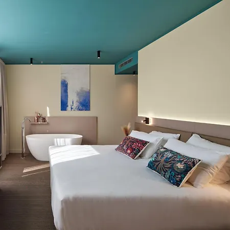 Wanderlust - & - & - Bardolino, Di Garda - Verona