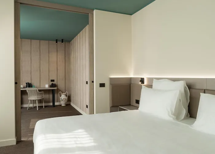 Wanderlust - Suite&spa - Apartments&villas - Bardolino, Di Garda - Verona Hotel 4*