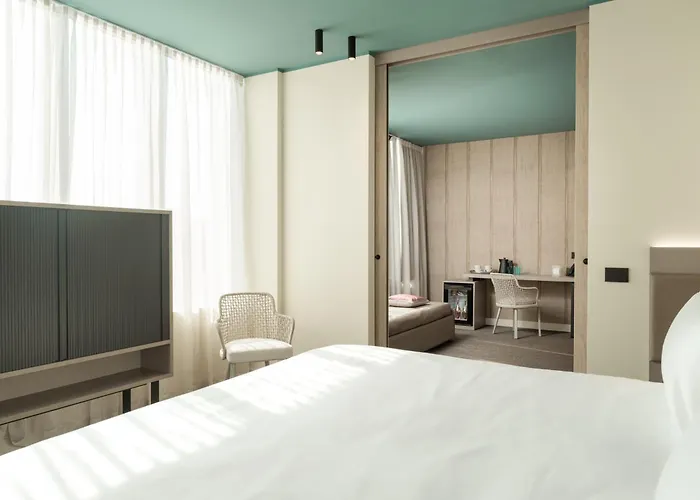 Wanderlust - & - & - Bardolino, Di Garda - Verona Hotel