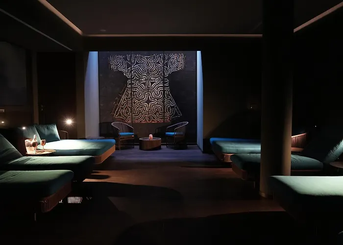 Wanderlust - Suite&spa - Apartments&villas - Bardolino, Di Garda - Verona Hotel 4*