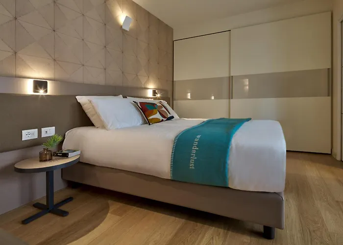 Hotel Wanderlust - & - & - Bardolino, Di Garda - Verona