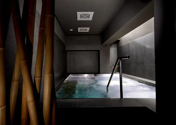 Wanderlust - Suite&spa - Apartments&villas - Bardolino, Di Garda - Verona