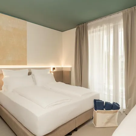 Wanderlust - & - & - Bardolino, Di Garda - Verona 4* Бардолино