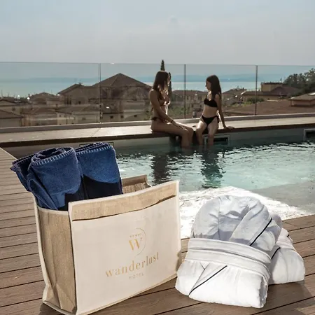 Wanderlust - & - & - Bardolino, Di Garda - Verona