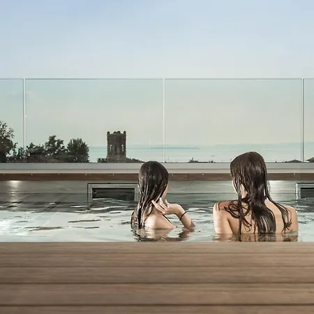 Wanderlust - & - & - Bardolino, Di Garda - Verona