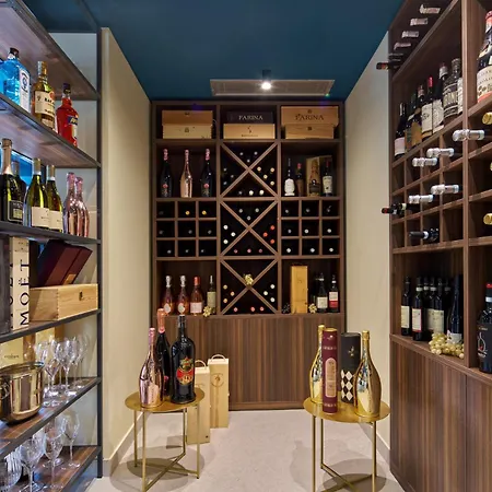 Wanderlust - & - & - Bardolino, Di Garda - Verona 4*