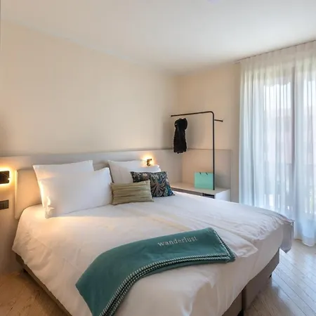 Готель Wanderlust - & - & - Bardolino, Di Garda - Verona 4*