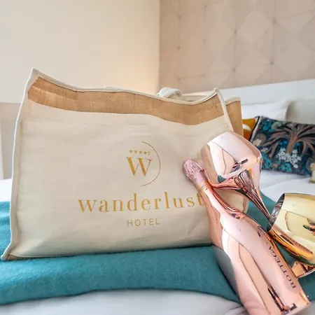 Готель Wanderlust - & - & - Bardolino, Di Garda - Verona 4*