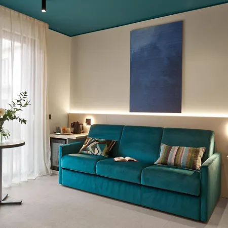 Wanderlust - & - & - Bardolino, Di Garda - Verona Отель 4*