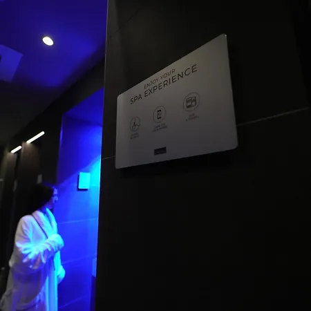 Wanderlust - & - & - Bardolino, Di Garda - Verona 4* 巴多利诺