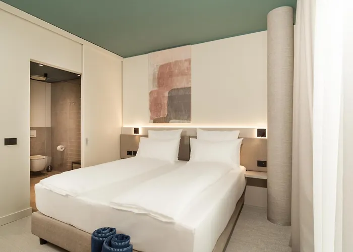 Wanderlust - & - & - Bardolino, Di Garda - Verona Hotel 4*