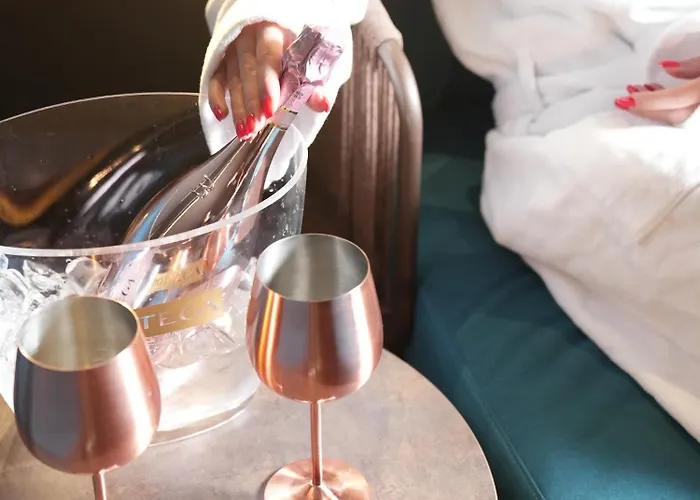 Hotel Wanderlust - & - & - Bardolino, Di Garda - Verona Bardolino