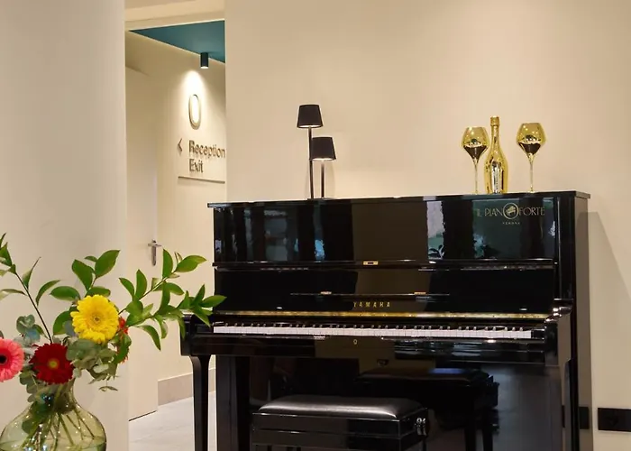 Hotel Wanderlust - & - & - Bardolino, Di Garda - Verona 4*