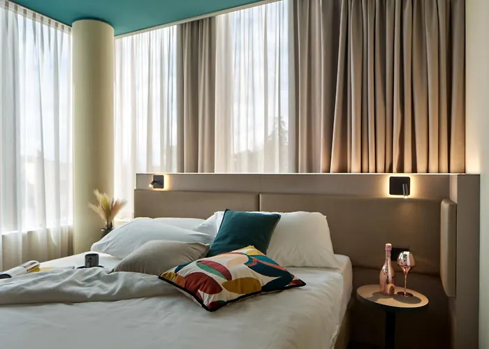 Hotel Wanderlust - & - & - Bardolino, Di Garda - Verona Bardolino