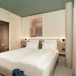 Wanderlust & Apartmetns - & - Bardolino, Di Garda - Verona Hotel 4*